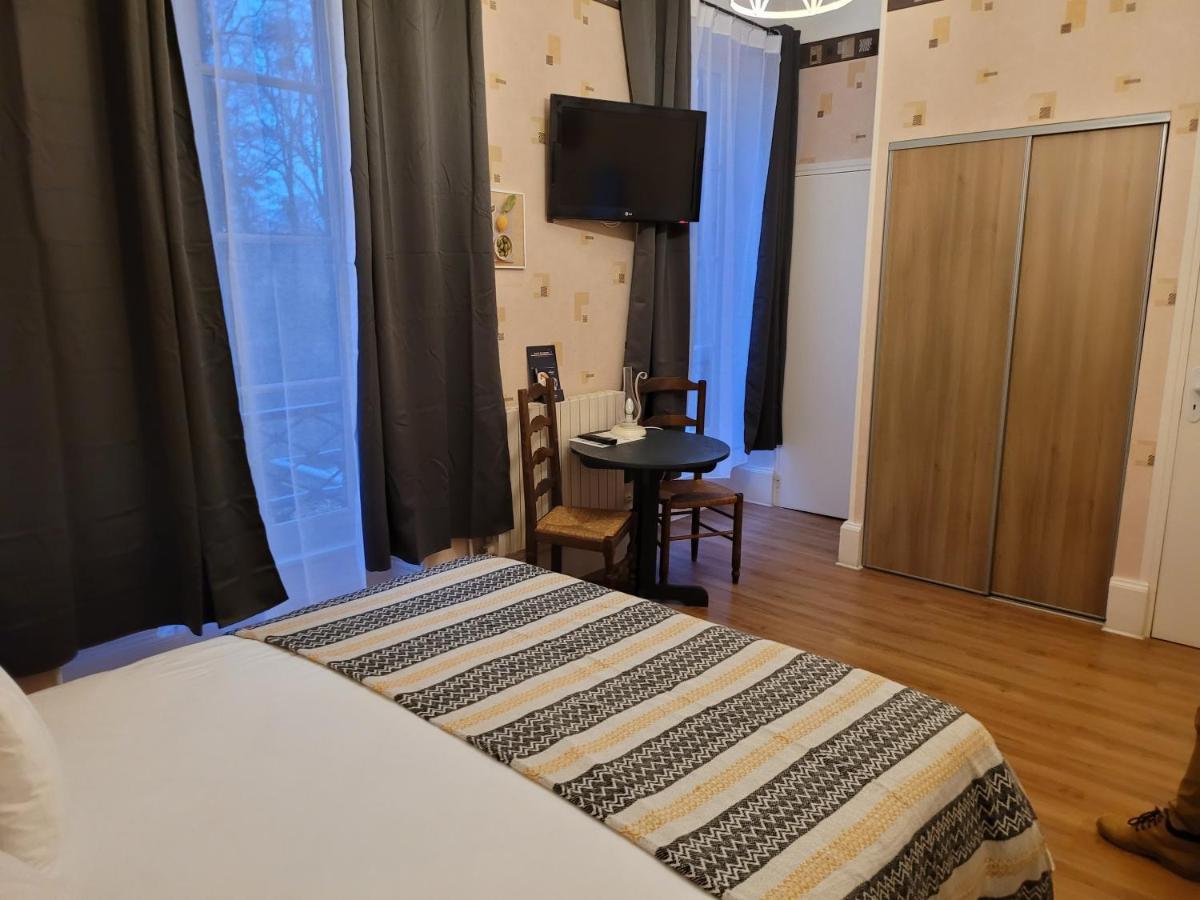 Le Chalet Montegut Coulandon Экстерьер фото