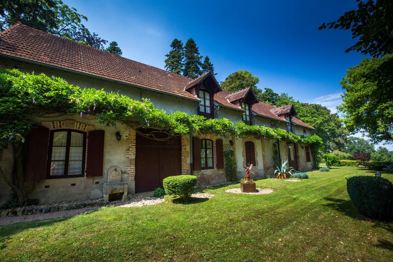 Le Chalet Montegut Coulandon Экстерьер фото